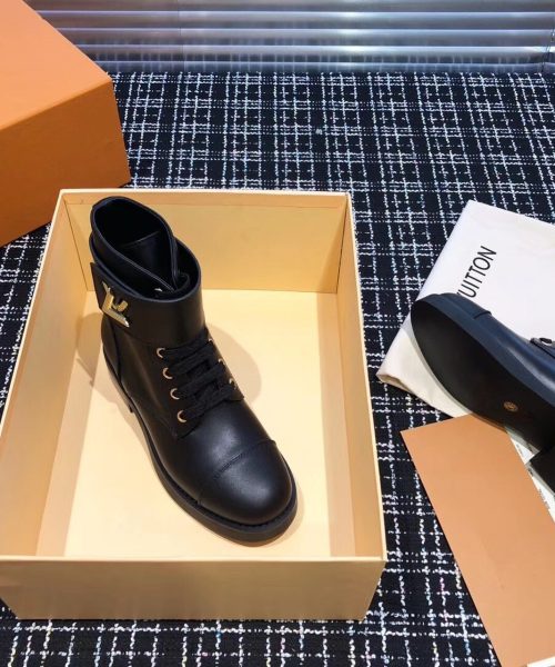 Louis Vuitton Wonderland Flat Ranger Calfskin Leather Fall/Winter Collection Black