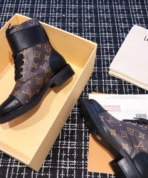 Louis Vuitton Wonderland Flat Ranger Monogram Canvas/Calfskin Leather Fall/Winter Collection Black/Brown