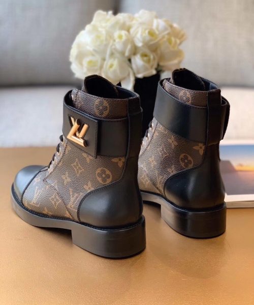 Louis Vuitton Wonderland Flat Ranger Patent Monogram Material Black/Brown For Women LV 1A2Q3N