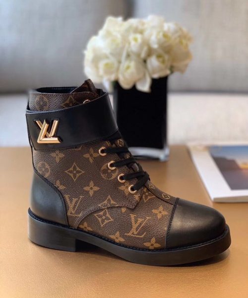 Louis Vuitton Wonderland Flat Ranger Patent Monogram Material Black/Brown For Women LV 1A2Q3N