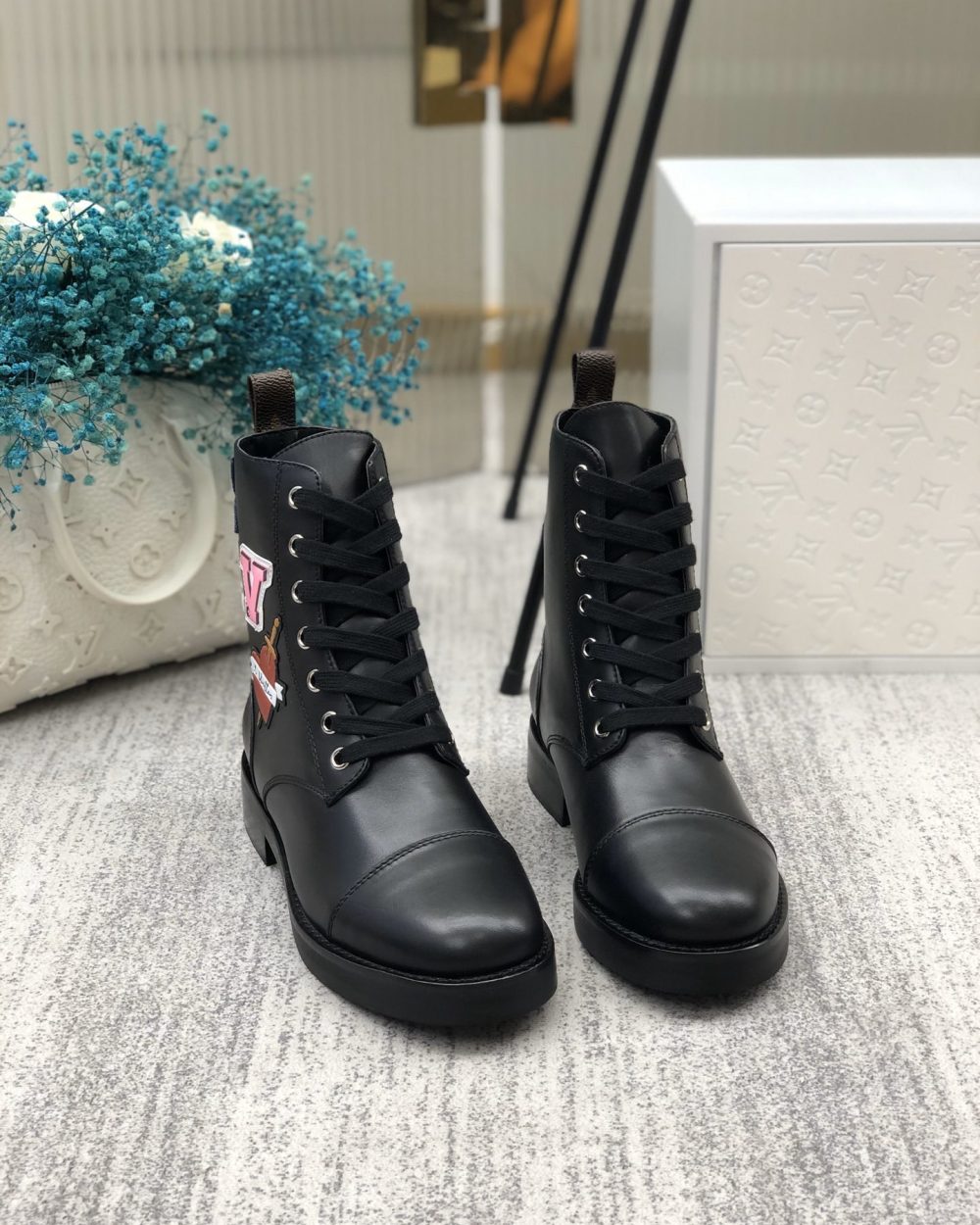 Louis Vuitton Wonderland Ranger Black For Women LV