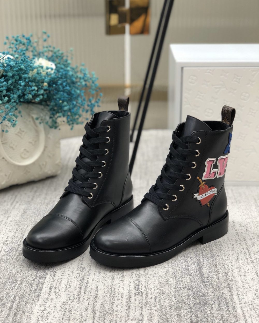 Louis Vuitton Wonderland Ranger Black For Women LV