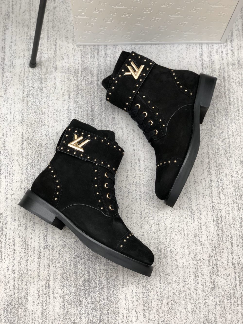 Louis Vuitton Wonderland Ranger Black For Women LV - Image 4