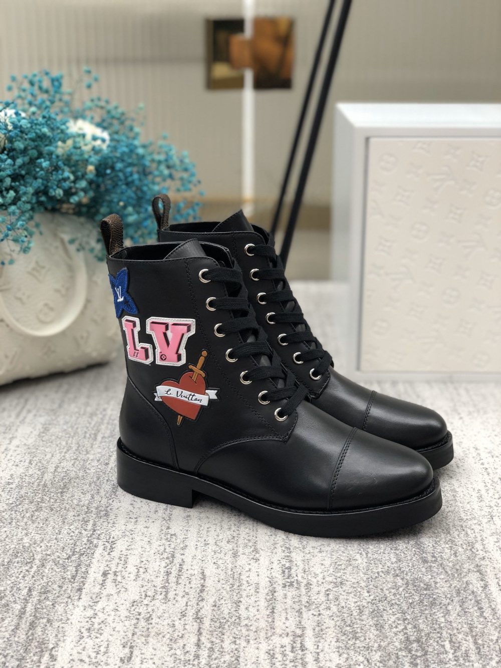 Louis Vuitton Wonderland Ranger Black For Women LV - Image 3