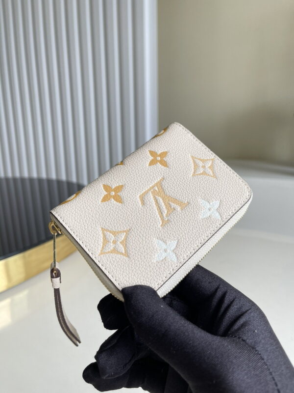 Louis Vuitton Zippy Coin Purse Monogram Empreinte For Women, Women's Wallet 4.3in/11cm LV