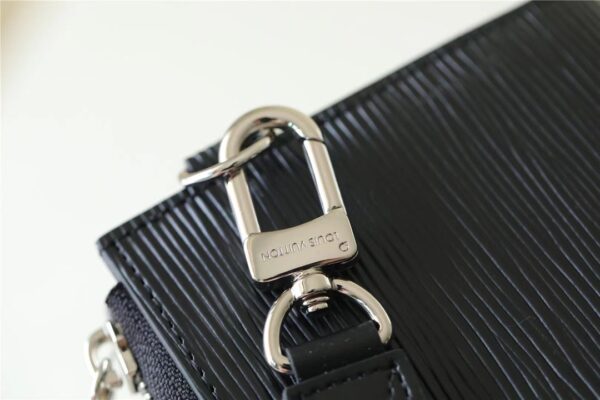 Louis Vuitton Zippy Dragonne Epi Black For Women, Women's Wallets 4.3in/11cm LV M81325