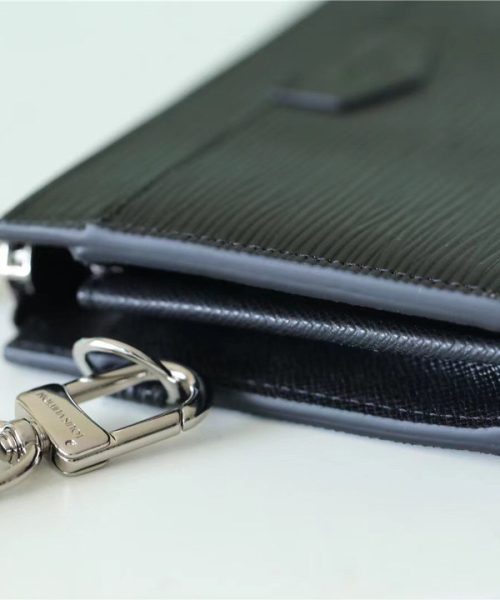 1:1 Replica Louis Vuitton Zippy Dragonne Epi Black For Women, Women's Wallets 4.3in/11cm LV M81325