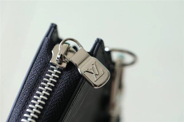 Louis Vuitton Zippy Dragonne Epi Black For Women, Women's Wallets 4.3in/11cm LV M81325