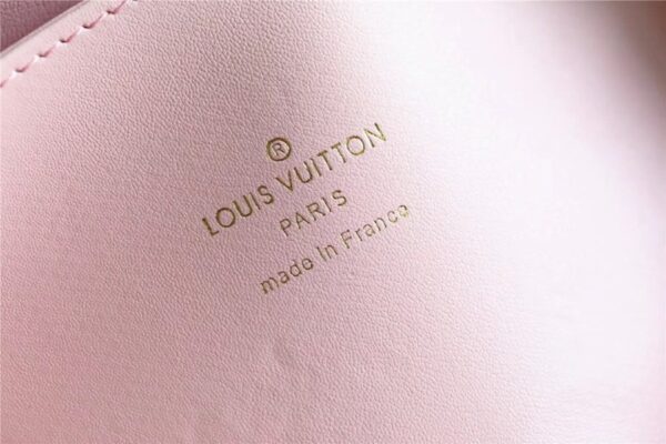 Louis Vuitton Zippy Wallet Mahina Gradient Pink For Women, Women's Wallets 7.7in/19.5cm LV