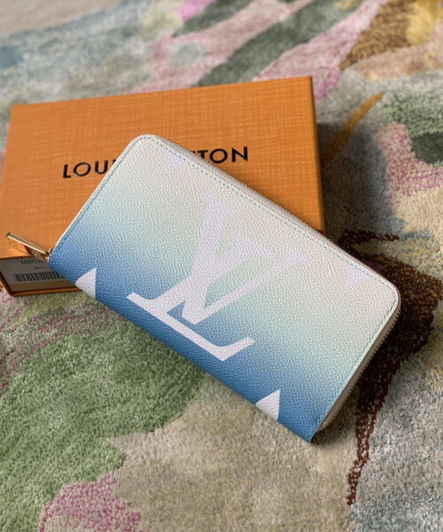 Louis Vuitton Zippy Wallet Monogram Canvas For Women, Women's Wallet 7.7in/19.5cm LV