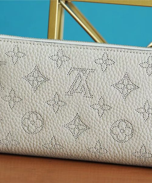 1:1 Replica Louis Vuitton Zippy Wallet Monogram White / Soft Beige For Women, Women's Wallets 7.9in/19.5cm LV