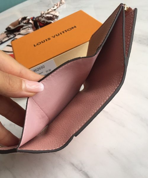 1:1 Replica Louis Vuitton Zoe Wallet Tourterelle Pink For Women, Women's Wallet 3.7in/9.5cm LV