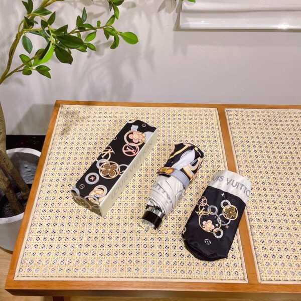 LV Folding Umbrella Trunks Lags Black