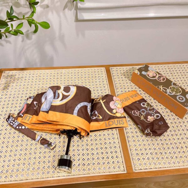 LV Folding Umbrella Trunks Lags Brown