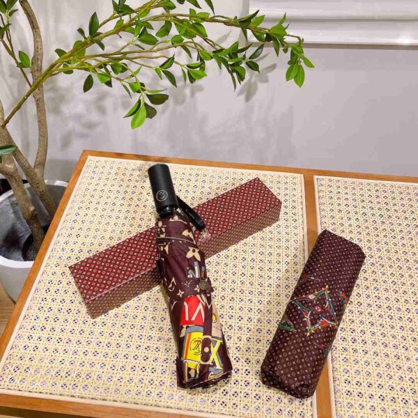 LV Monogram In the Middle Folding Umbrella Brown