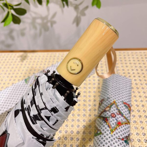 LV Monogram In the Middle Folding Umbrella White