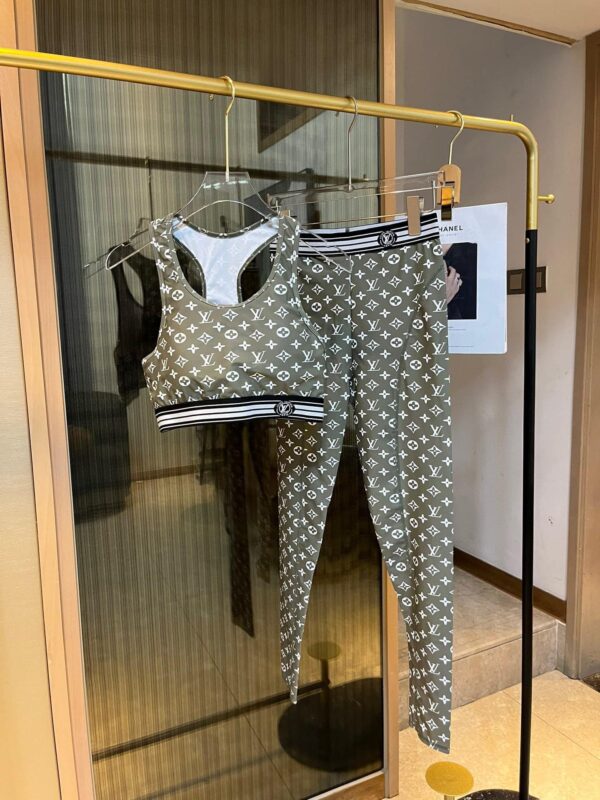 LV Vuitton Signature Sport Bra And Pants Grey For Women