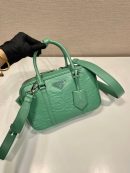 Medium Antique Nappa Top Handle Bag In Green/Pink For Women 9.5 in/ 24cm 1BB092_UVL_F0092_V_T2O