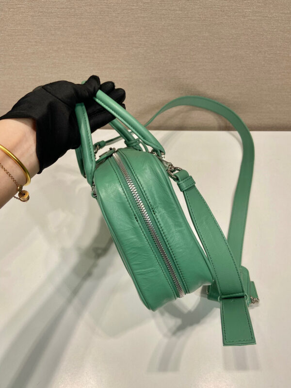 Medium Antique Nappa Top Handle Bag In Green/Pink For Women 9.5 in/ 24cm 1BB092_UVL_F0092_V_T2O