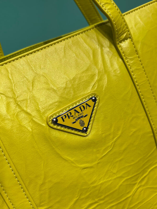 Medium Antiqued Nappa Tote Bag In Yellow/Green For Women 15.3 in/ 39cm