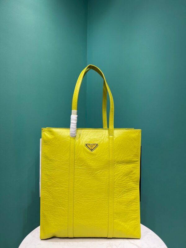 Medium Antiqued Nappa Tote Bag In Yellow/Green For Women 15.3 in/ 39cm