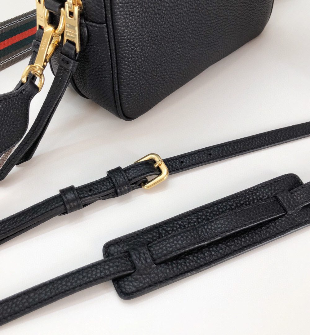 Medium Camera Bag With Gold Tone Hardware In Black For Women 8.6in/ 22cm