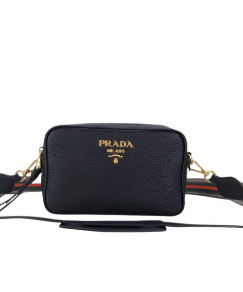 Medium Camera Bag With Gold Tone Hardware In Black For Women 8.6in/ 22cm