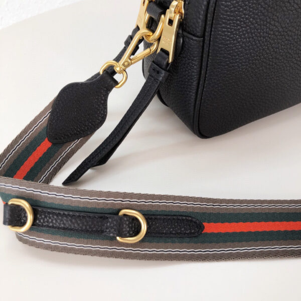 Medium Camera Bag With Gold Tone Hardware In Black For Women 8.6in/ 22cm