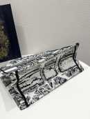 1:1 Replica Medium Dior Tote Bag Black And  For Women 14in/ 36cm M1296ZOMP_M041
