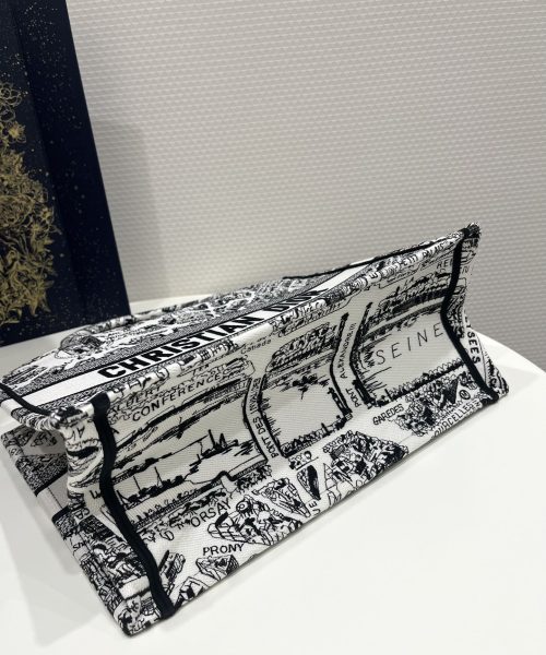 1:1 Replica Medium Dior Tote Bag Black And  For Women 14in/ 36cm M1296ZOMP_M041