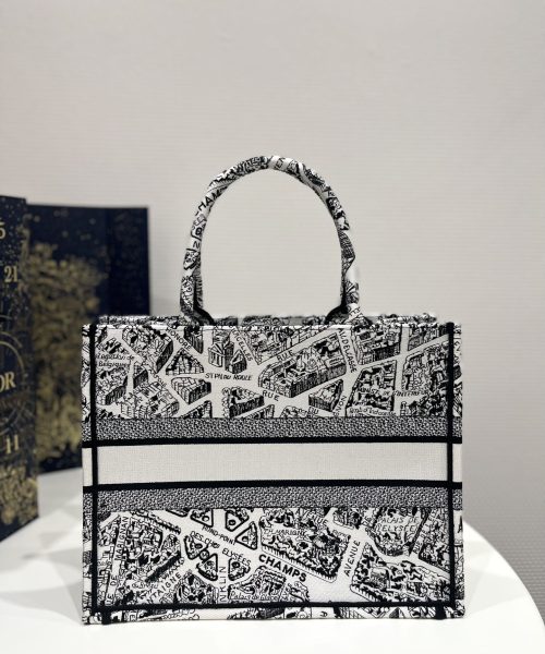 1:1 Replica Medium Dior Tote Bag Black And  For Women 14in/ 36cm M1296ZOMP_M041