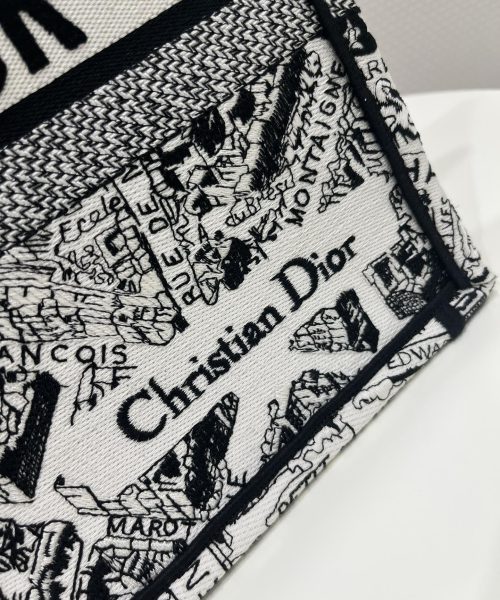 1:1 Replica Medium Dior Tote Bag Black And  For Women 14in/ 36cm M1296ZOMP_M041