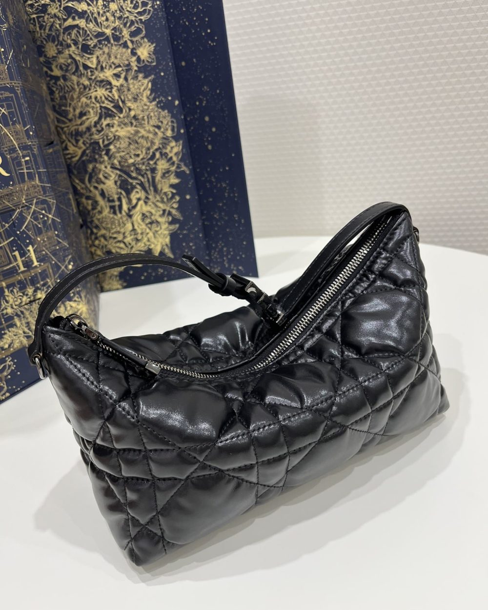 1:1 Replica Medium Diortravel Nomad Pouch Black/White For Women 8.5in/ 22cm S5554BMIG_M900