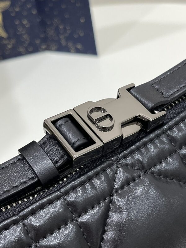 1:1 Replica Medium Diortravel Nomad Pouch Black/White For Women 8.5in/ 22cm S5554BMIG_M900