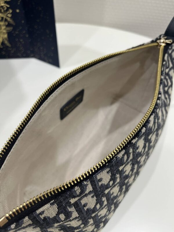 1:1 Replica Medium Diortravel Nomad Pouch Blue For Women 8.5in/ 22cm S5554OTZQ_M928