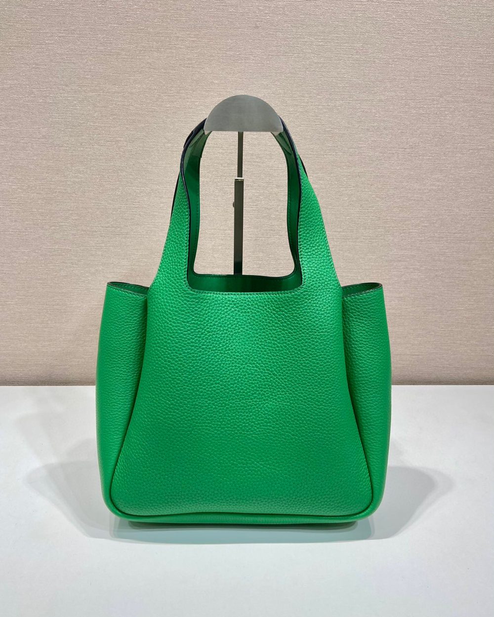 Medium Handbag In Green For Women 9.8 in/ 25cm