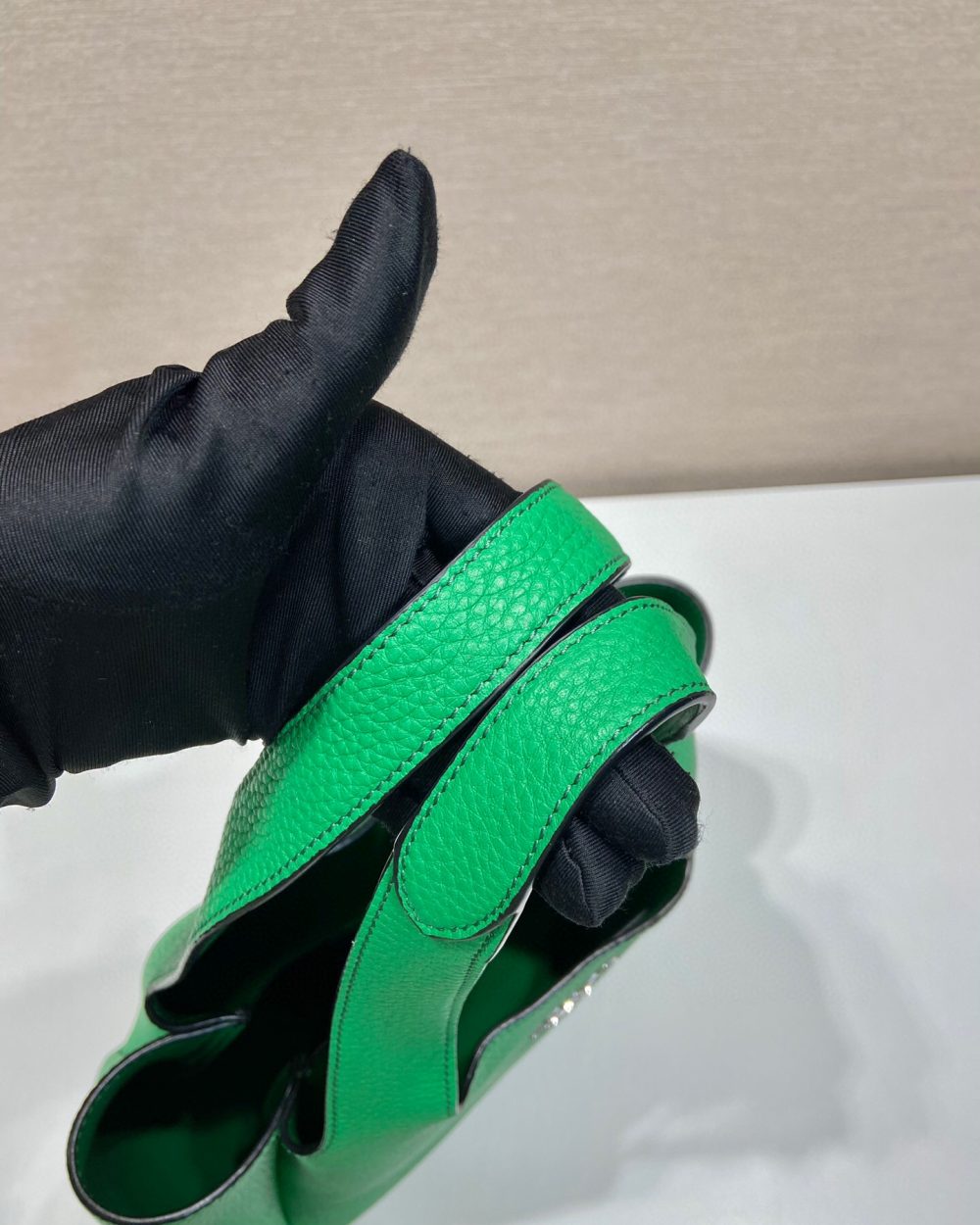 Medium Handbag In Green For Women 9.8 in/ 25cm