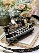 1:1 Replica Medium Lady D-Joy Bag White/Black For Women 10in/26cm