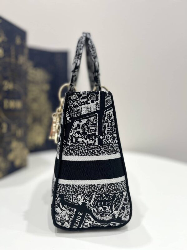 1:1 Replica Medium Lady D-Lite Bag Black For Women 9.5in/ 24cm M0565OOMP_M993