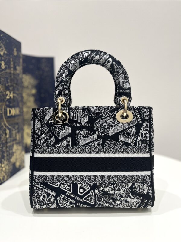 1:1 Replica Medium Lady D-Lite Bag Black For Women 9.5in/ 24cm M0565OOMP_M993