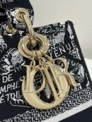 1:1 Replica Medium Lady D-Lite Bag Black For Women 9.5in/ 24cm M0565OOMP_M993