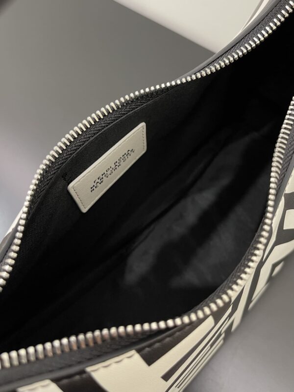 1:1 Replica Medium Nano Fendigraphy Hobo Bag Black And White For Women 11.5in/ 29cm