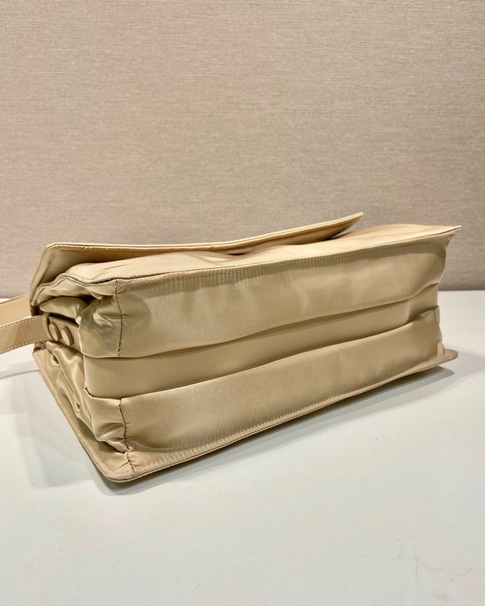 Medium Padded Shoulder Bag In Beige For Women 11.8in/ 30cm