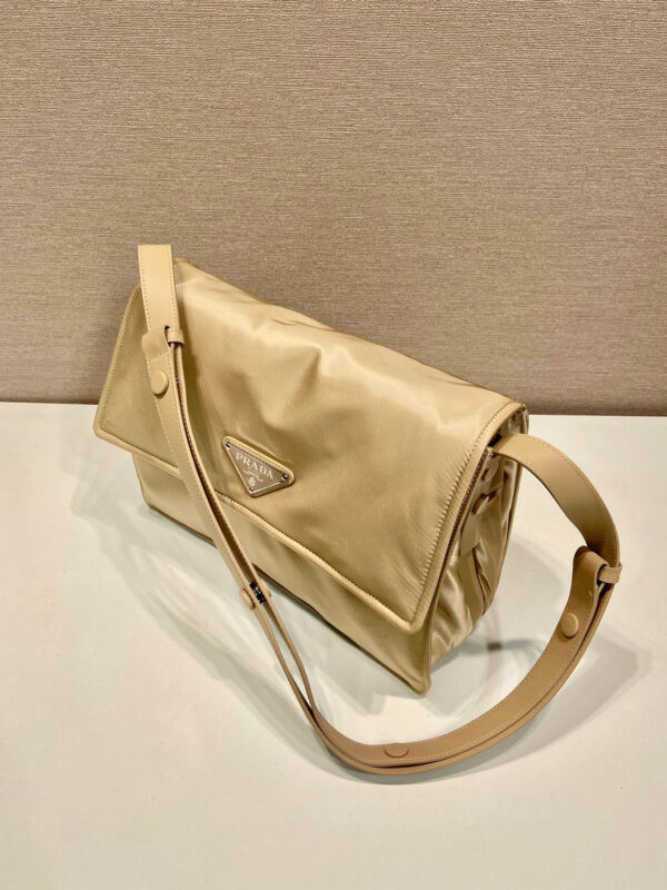 Medium Padded Shoulder Bag In Beige For Women 11.8in/ 30cm