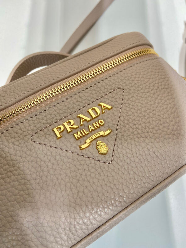 Mini Bag In Beige For Women 7.1in/ 18cm 1BH202_2DKV_F0GCN_V_OOM