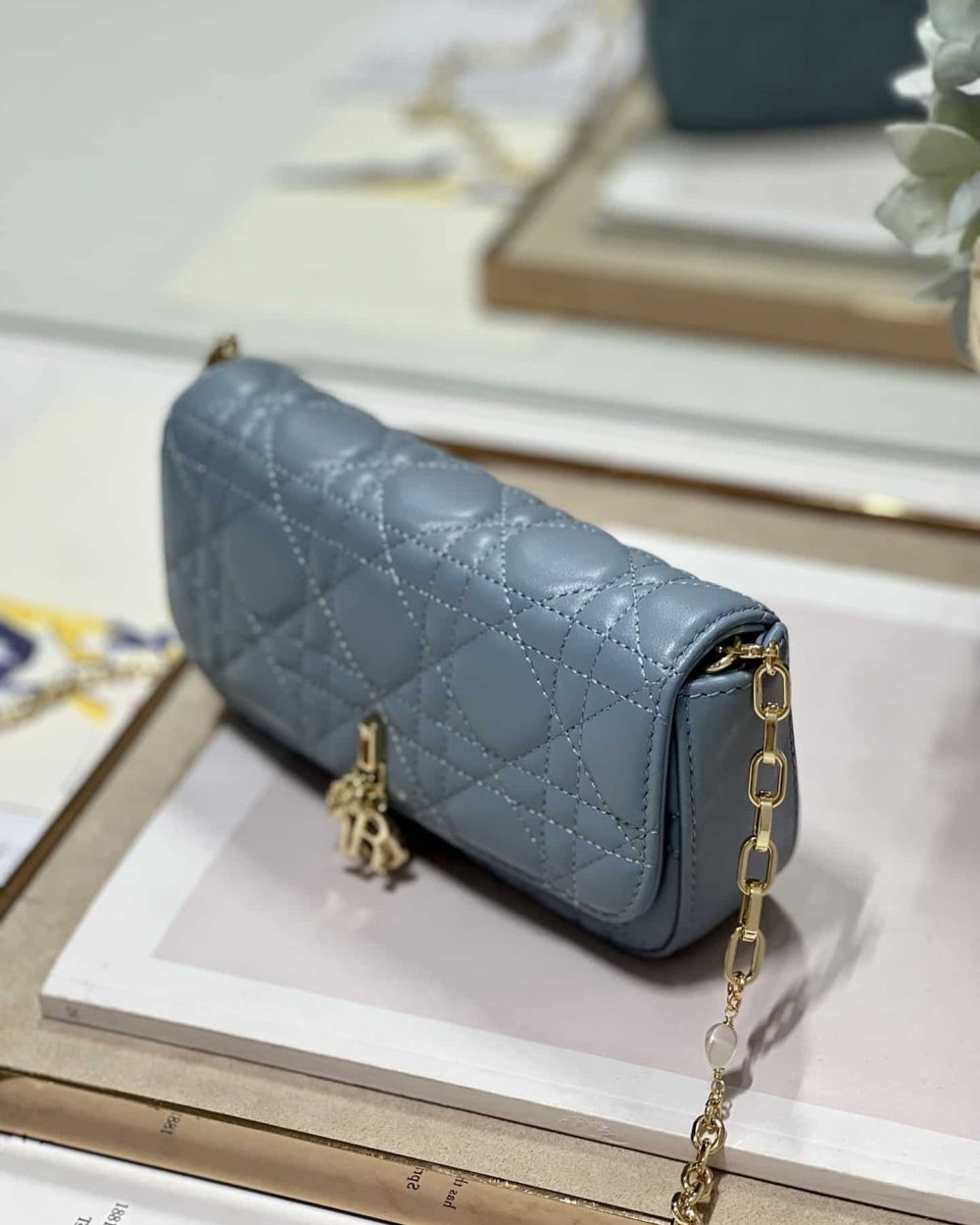 1:1 Replica Mini Miss Dior Bag White/ Black/ Blue/ Light Purple For Women 7 in/18.cm