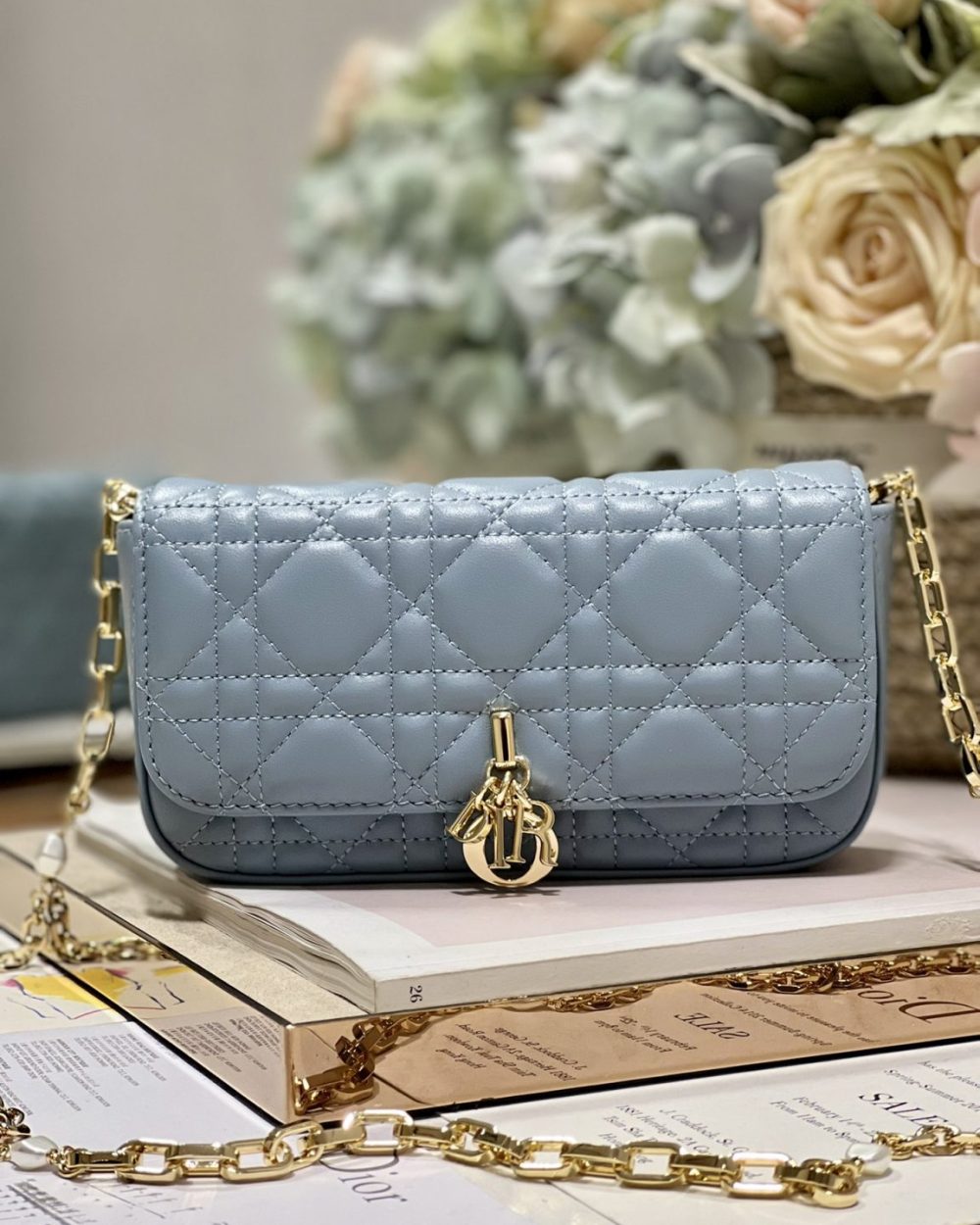 1:1 Replica Mini Miss Dior Bag White/ Black/ Blue/ Light Purple For Women 7 in/18.cm