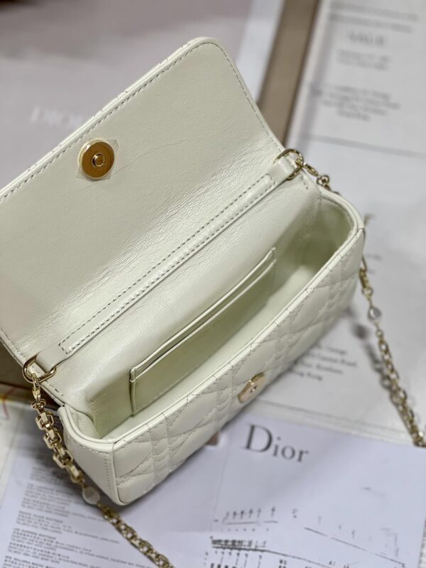 1:1 Replica Mini Miss Dior Bag White/ Black/ Blue/ Light Purple For Women 7 in/18.cm