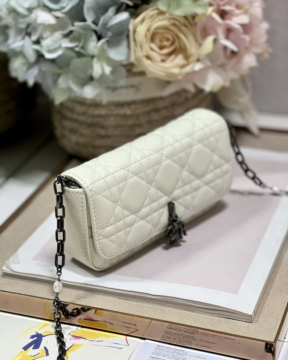 1:1 Replica Mini Miss Dior Bag White/ Black For Women 7 in/ 18.5cm