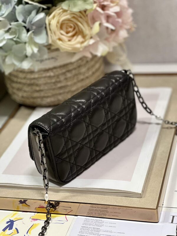 1:1 Replica Mini Miss Dior Bag White/ Black For Women 7 in/ 18.5cm